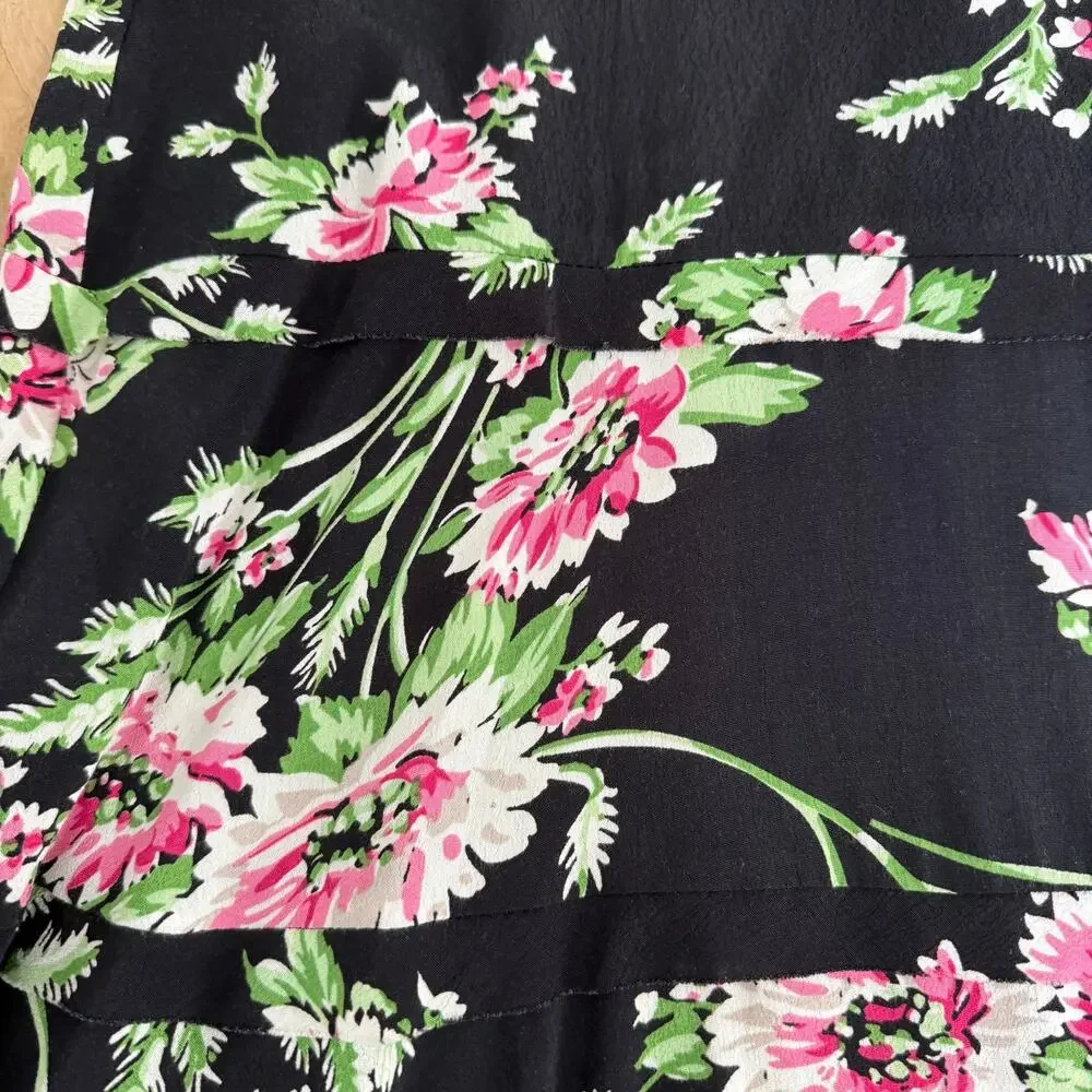 CAbi Black Floral Fit and Flare Ruffle Skirt SZ 6 Raw Edge Classy Classic Work